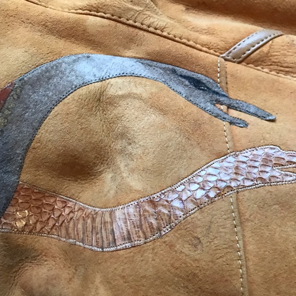 Incredible Vintage Shearling Embroidered Coat/mitt - Picture 14 of 15